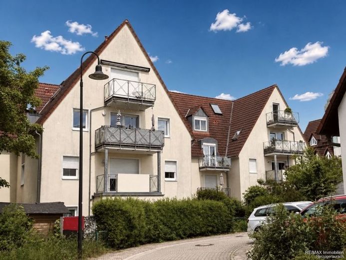 Attraente appartamento condominiale di 3 locali per investitori – Foto 1