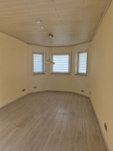 3,5 locali cucina bagno con giardino di 170 mq sauna e terrazza a Wächtersbach in affitto – Photo 11