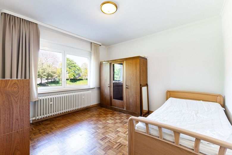 Landidylle meets Design: Perfektes 2-FH für die große Familie in Hanglage – Whg. 1 Schlafzimmer 1