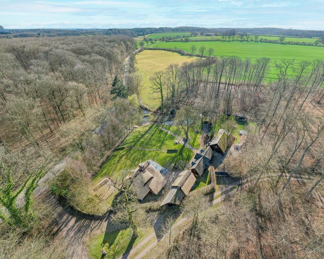 Reetdach - Anwesen in Alleinlage, 7315 qm Parkgrundstück Reetdachhaus See Teich Haus Reetdachkate – Foto 6