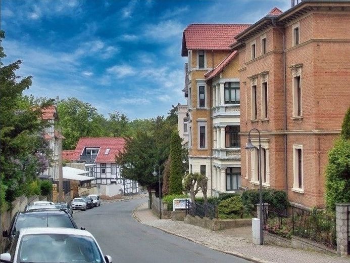 MAXI statt mini... NOBEL statt 08/15... SCHLOSSBLICK statt jwd ! – Foto 19