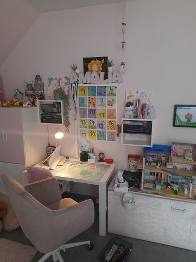 Helle 4-Zimmer-Wohnung mit Wohnküche in Neuffen – Kinderzimmer