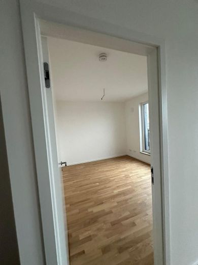 Penthouse Wohnung mit Dachterrasse EBK und E-Tiefgaragenstellplatz – Schlafzimmer