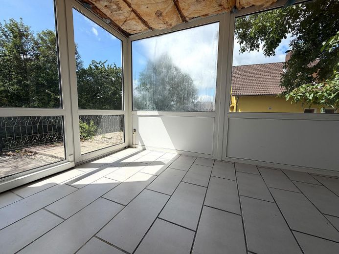 Großes 3-Familienhaus inkl. 3 Garage * in Bad Berneck – Wintergarten