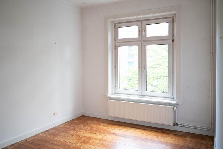Deux charmants appartements anciens de 2 pièces avec balcon à HH-Altona – Schlafzimmer 01
