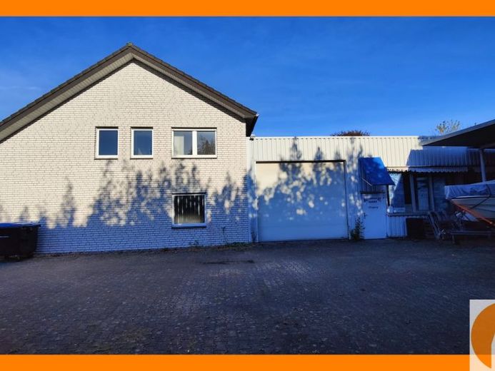 EFH-ZFH mit Gewerbe -/ Lagerhalle Nahe BAB33 in Steinhagen – Foto 1