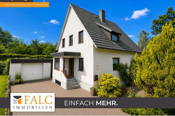 Garden idyll with winter garden – charming detached house for comfortable living near Langen