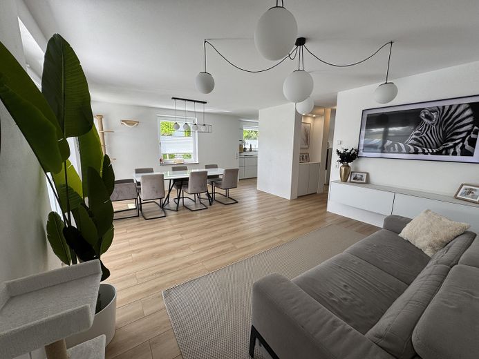 Wohnzimmer 2 EG