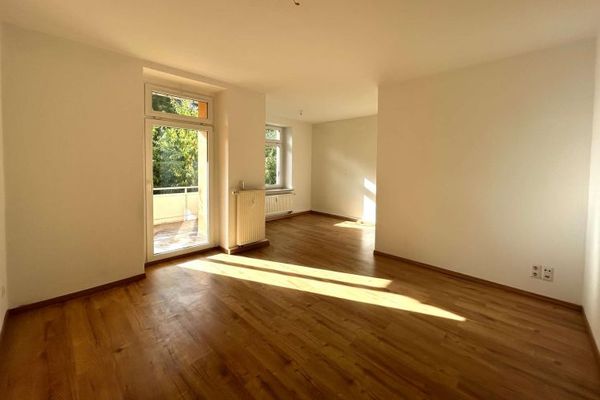 ***Moderne 2-Zimmer-Wohnung mit großem Balkon in beliebter Kaßberg-Lage***