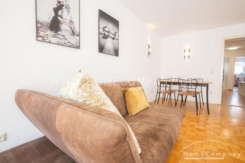 ***Attraktive, frisch renovierte und neu möblierte 2-Zimmer-Wohnung mit Balkon in München-Neuhausen – 4dbb609c8ca5ec35e367bbd0f126745ff1176b2f.jpg