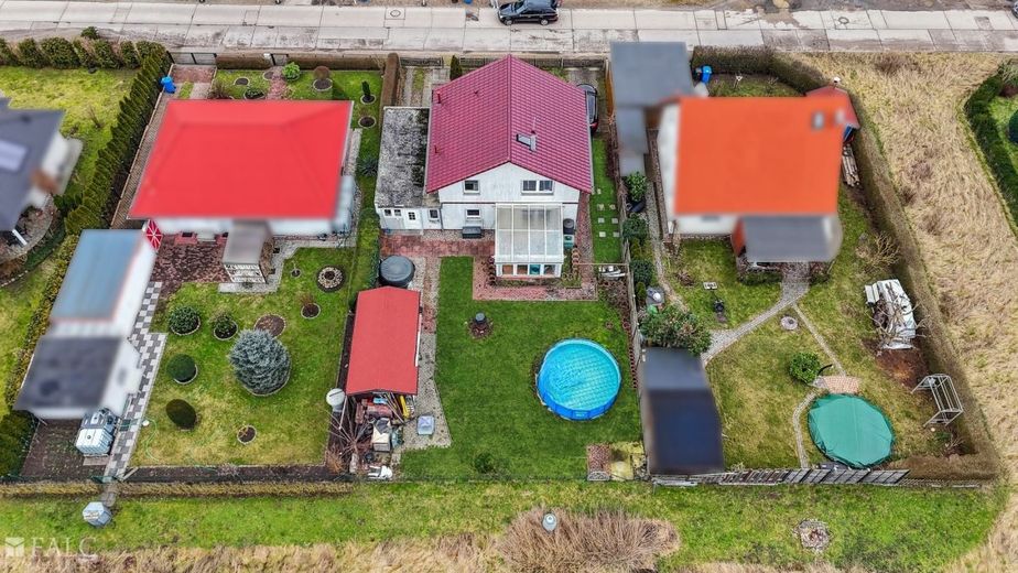 Energieeffizientes Einfamilienhaus in Müncheberg – Gartensicht
