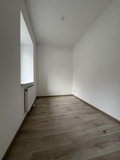 helle 2-Raumwohnung in Chemnitz-Klaffenbach im Erdgeschoss – Zimmer