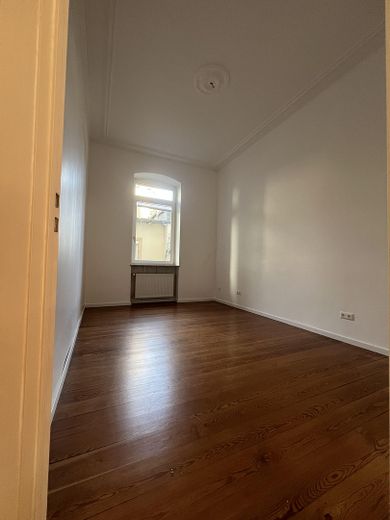 Commission-free - Charming old building gem in Durlach – freshly renovated and ready to move in – Zimmer 3