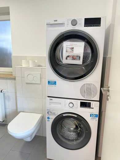 Waschmaschine / Trockner EG