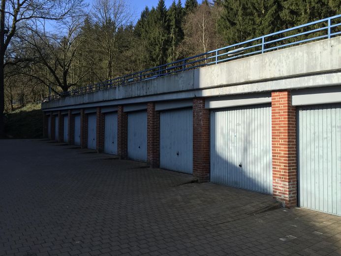 Wohnen im Grünen 4-Zimmer-Wohnung in Goslar – Garage