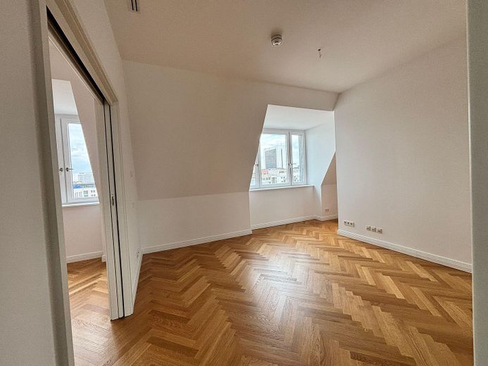 Provisionsfrei: Außergewöhnliche Dachgeschosswohnung mit Blick über Berlin und toller Dach-Terrasse – Schlafzimmer 2