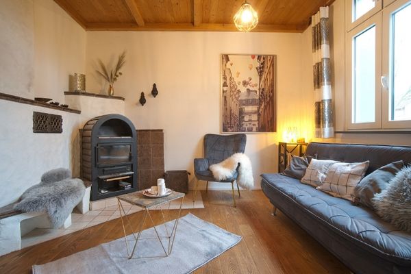Charming semi-detached house with homely furnishings, garden and use of a parking space