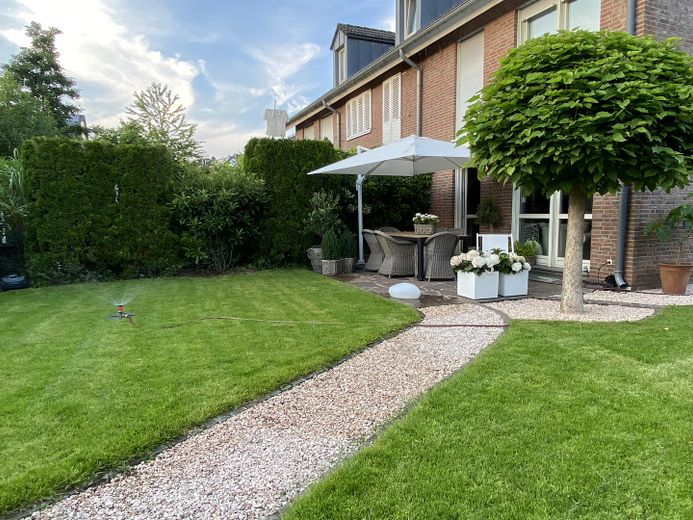 Reiheneckhaus – Garten/Terrasse