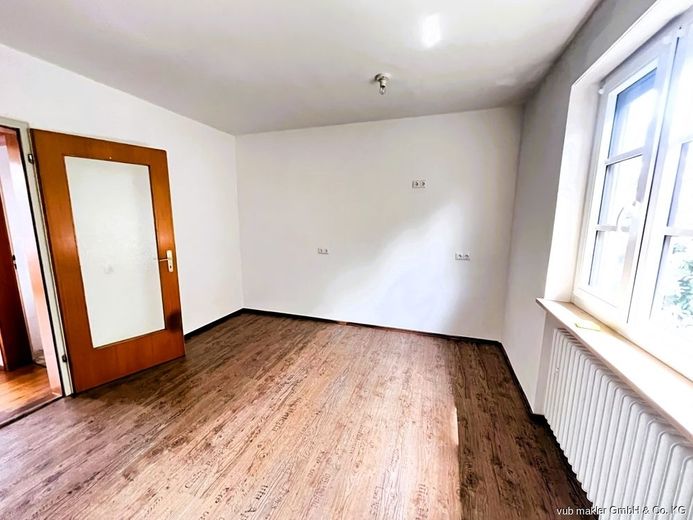 Ihr neues Zuhause: Einfamilienhaus mit großem Grundstück in Helmbrechts – VUB2372-4