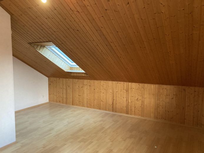 Familienfreundliches EFH mit großem Garten nahe Wolfsburg – Obergeschoss Zimmer-2