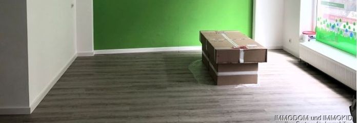 Büro oder kleine Praxis mit PKW-Stellplatz, bisher Kosmetik- und Nagelstudio, zu vermieten!