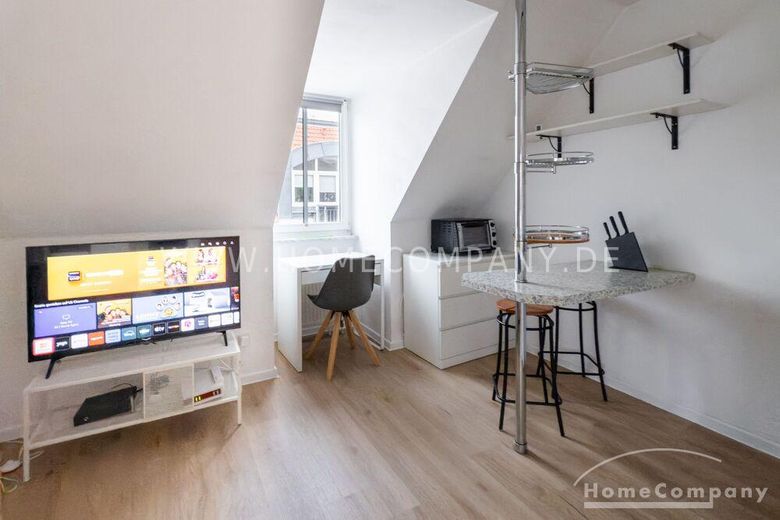 23447 HomeCompany Dresden Möbliert/Furnished Studio Apartment in Dresden mit Balkon Nähe Universität max. 2 Personen – dd6095895fe8869f631b9b7f1d763040b424ff38.jpg