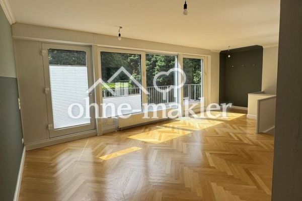 125qm 3-Zimmer Wohnung mit großer Terasse im grünen Niendorf