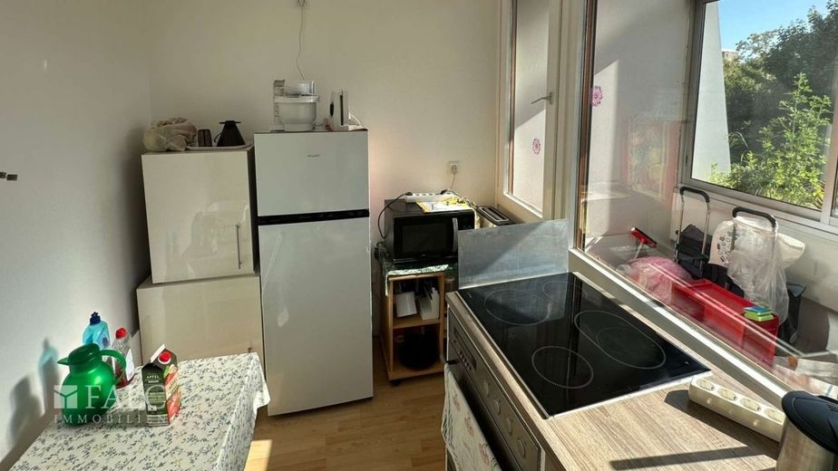 Helle 2-Zimmer-Wohnung mit großzügigem Wintergarten in Augsburg-Lechhausen – Küche