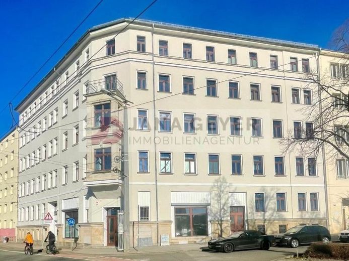 LIPSK CENTRUM-PÓŁNOC * CHAUSSEEHAUS * REPREZENTACYJNY LOKAL SKLEPOWY + 8 POMIESZCZEŃ DODATKOWYCH, WSZECHSTRONNE ZASTOSOWANIE – Zdjęcie 1