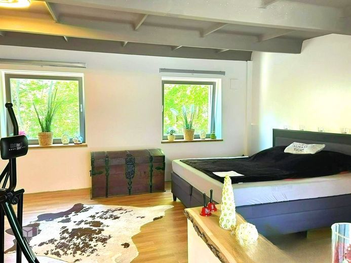 ***Stilvolle Maisonette Wohnung in der Alten Brauerei - 2 Zimmer, ca. 94 m² nahe Ziegelinnensee*** – Schlafzimmer