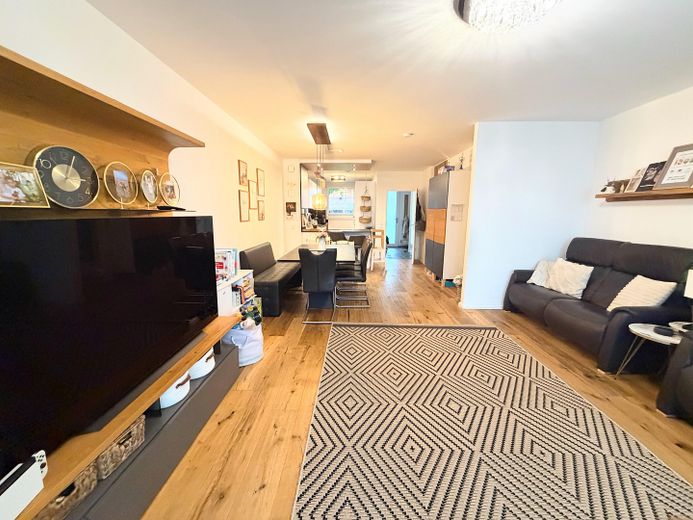 Casa familiare del 2021 a Bellenberg, Neu-Ulm | 5 locali | Giardino | Garage | senza provvigione – Foto 3