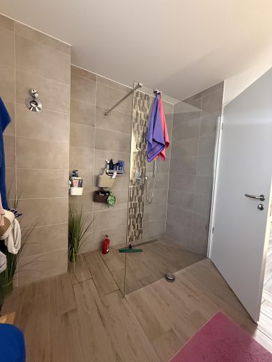 Bellissimo appartamento di 3,5 locali con giardino – Foto 14