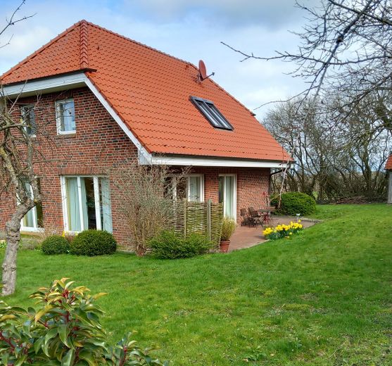 Attraente casa unifamiliare a Wangels – Terrasse nach Süden