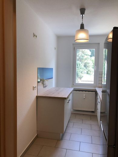 Verfügbarkeit ab 15.09.2026 – Charmante, teilmöblierte 2-Zimmer-Wohnung mit Westbalkon – Küche