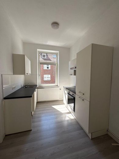 Helle 2-Zimmer-Wohnung in Wilhelmshaven – frisch renoviert – Küche