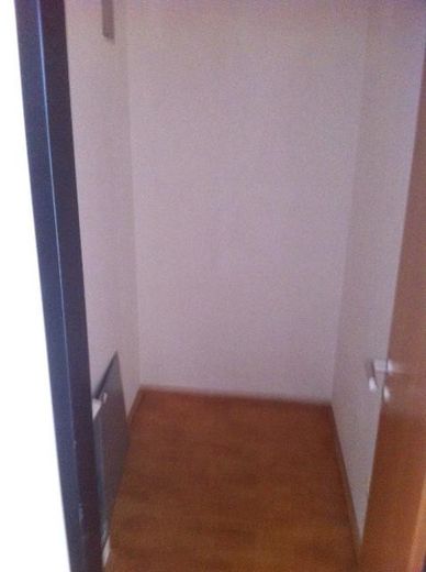 Hübsche geräumige komplett renovierte Etagenwohnung mit Blick auf den Rhein – Foto 4