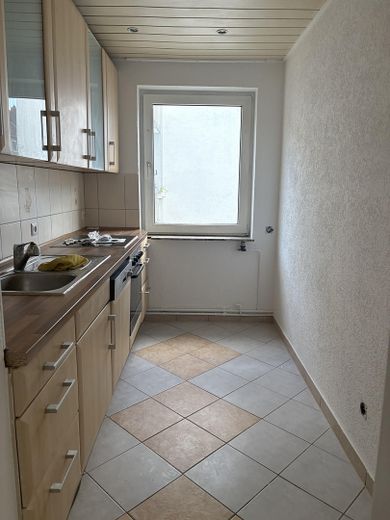 Współdzielone mieszkanie 3-pokojowe w centrum Darmstadt – Küche