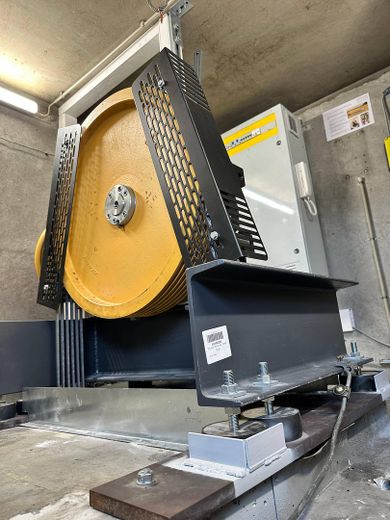 2025 Aufzug komlett modernisie
