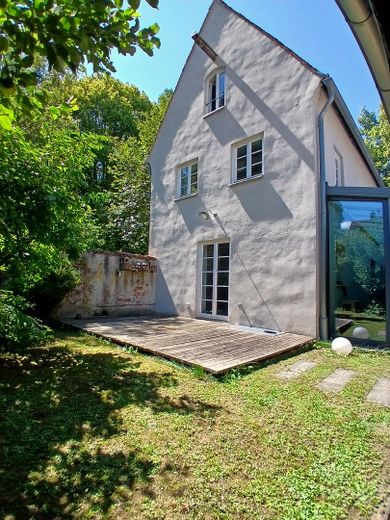 Wyjątkowy duet na sprzedaż bez prowizji w Landsberg am Lech – Haus