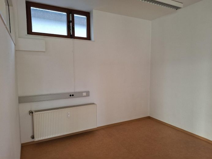 Barrierefreie, helle Büro/Praxisräume in Filderstadt Bernhausen – Raum Nord-Ost