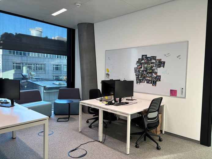 Innenstadt Frankfurt mit Skyline-Blick – IMG_8135