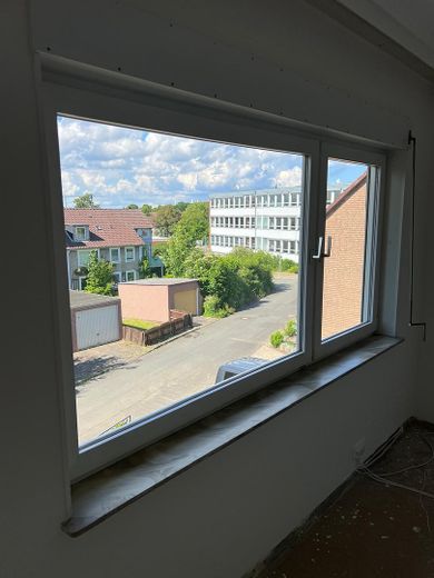 Vivir junto al bosque urbano en una amplia parcela de propiedad en Laagberg/Wolfsburg – Foto 11