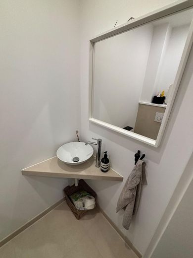 Exklusive 4-Zimmer-Wohnung in München-Obermenzing – WC