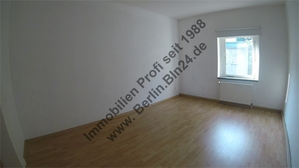 Wohnung mieten - - - 3er WG tauglich Wannenbad – G0034953