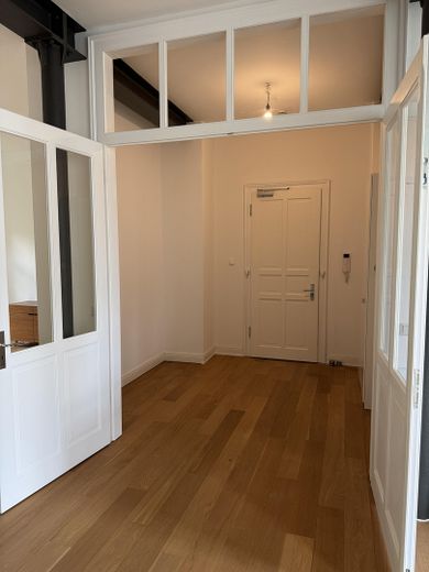 Einzigartige Wohnung mit Loft-Charakter im historischen Gebäude – Diele Eingangsbereich