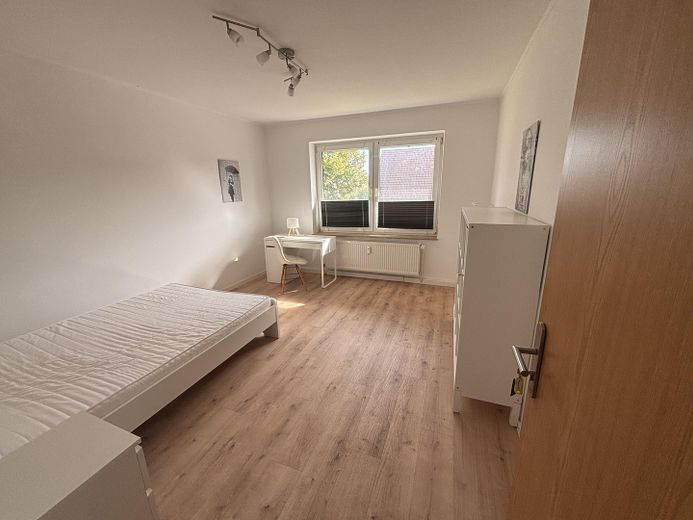 Wunstorf Kolenfeld – 4 Zimmer, flexibel nutzbar (Familie oder WG) – Kinderzimmer 1