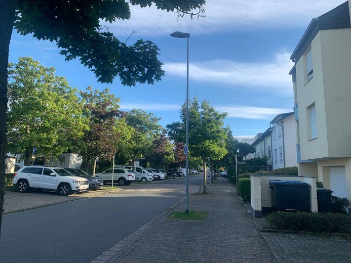 5 Zimmer saniertes helles großzügiges Haus in 63263 Neu-Isenburg " Einzugsfertig" Energie D 110 – 30 er zone 