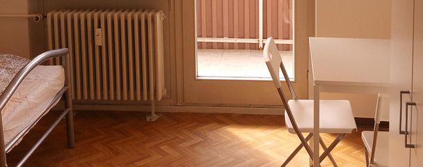 mittleres Zimmer