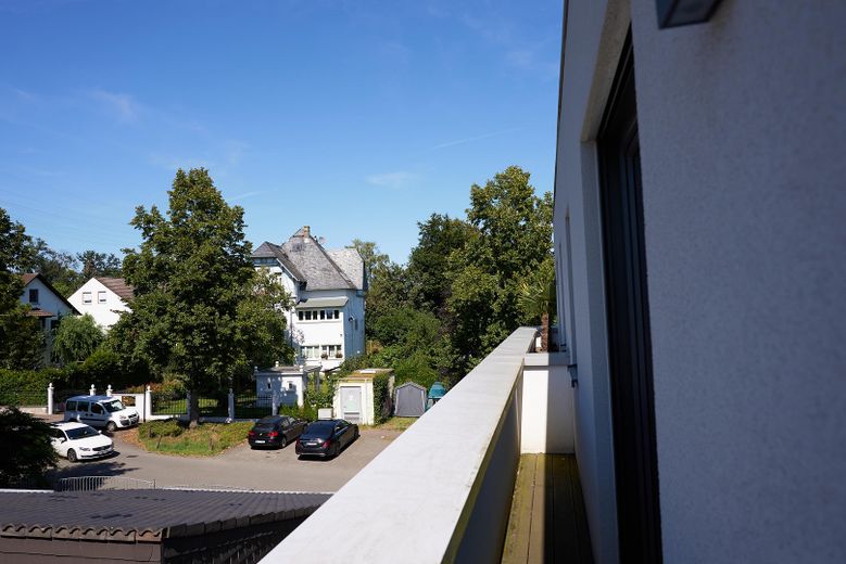 Townhouse Buchrain / Frankfurt