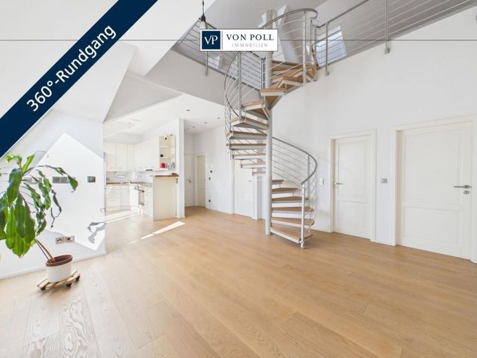 Fattore wow garantito: galleria e balcone perfettamente combinati – Photo 1